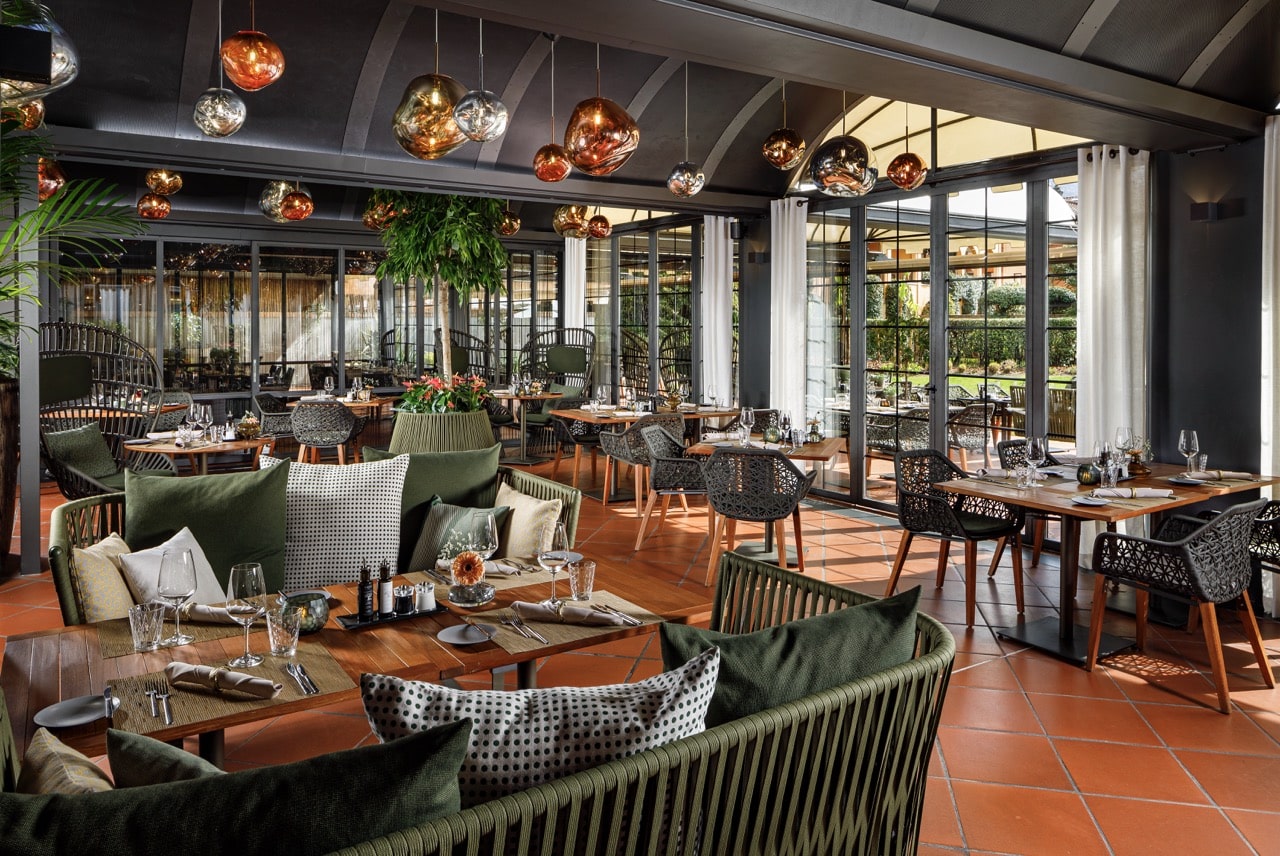 Groß (HS_GA_Restaurant_RGB_High_JEVI_01)