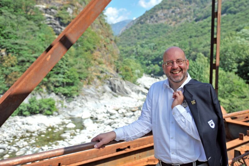 GA_Guided-by-Giardino_Claudio-Caser_RGB_Low_SAE_01-800x533