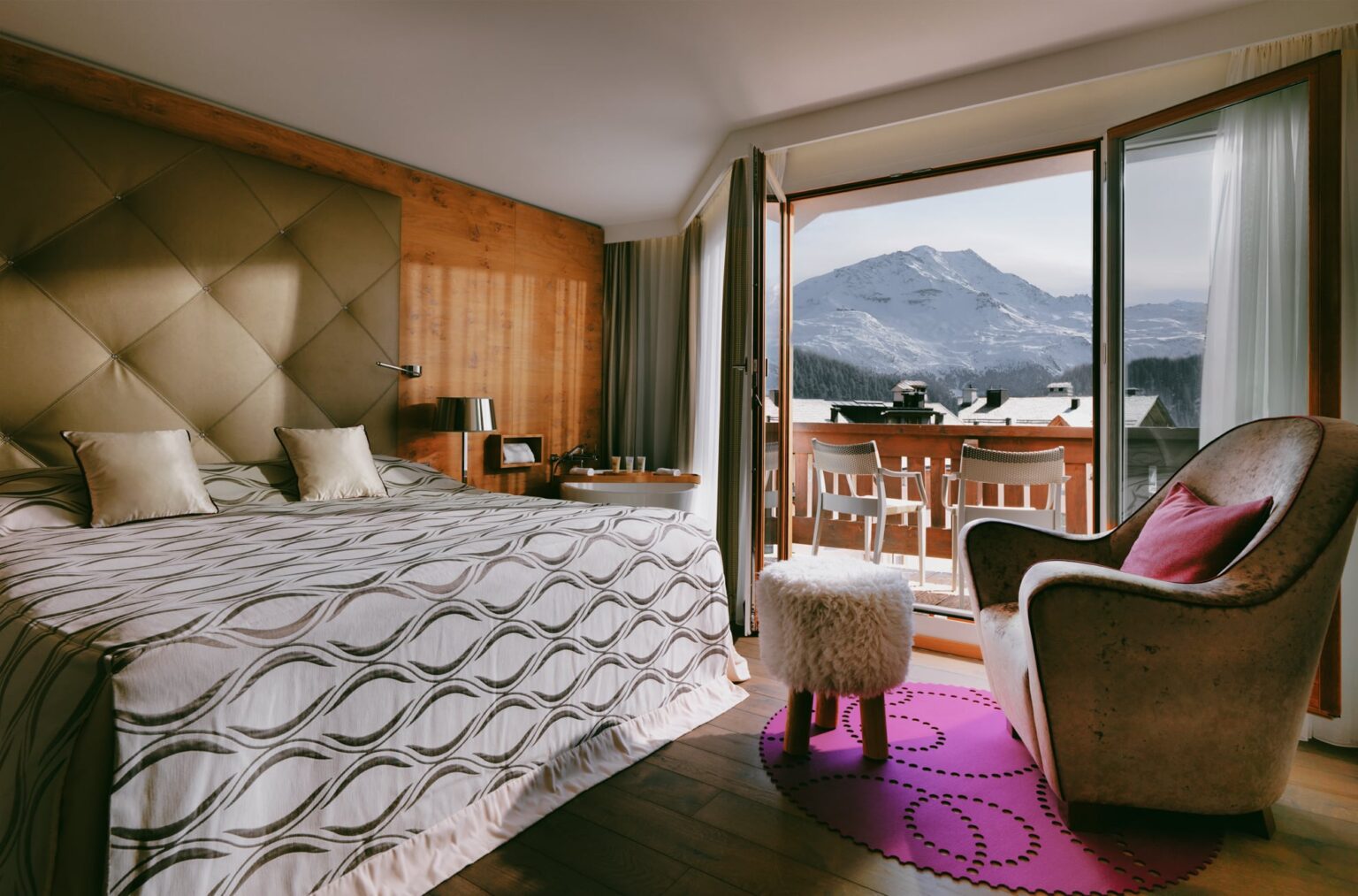 GM_Double Room_RGB_High_GMA_02b-med