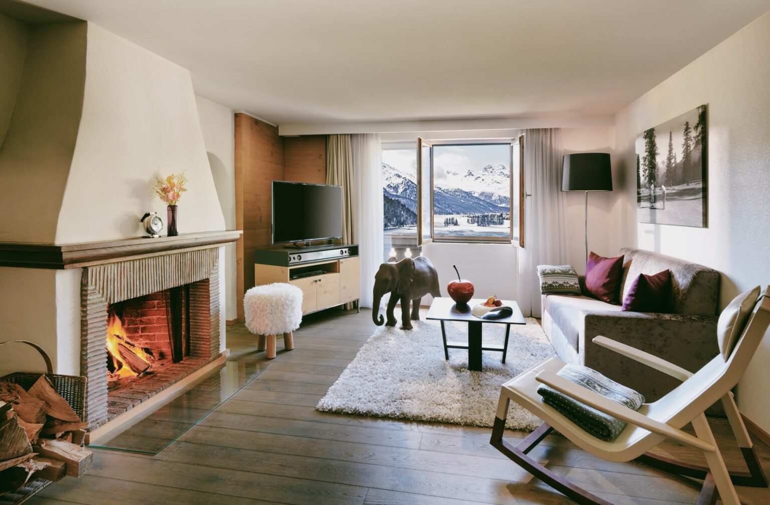 GM_Mountain Suite_RGB_High_GMA_01b-med