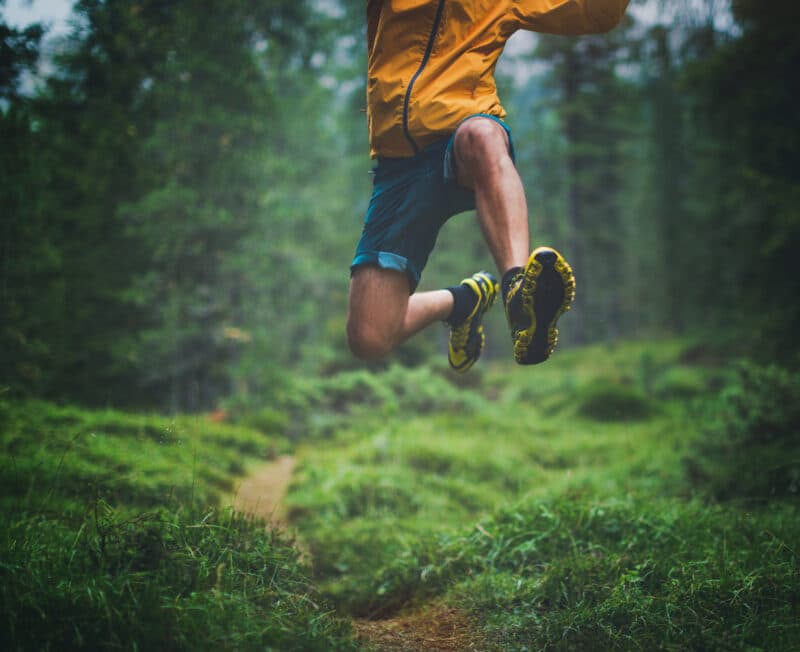 Trail-running_iStock-485902386-800x652