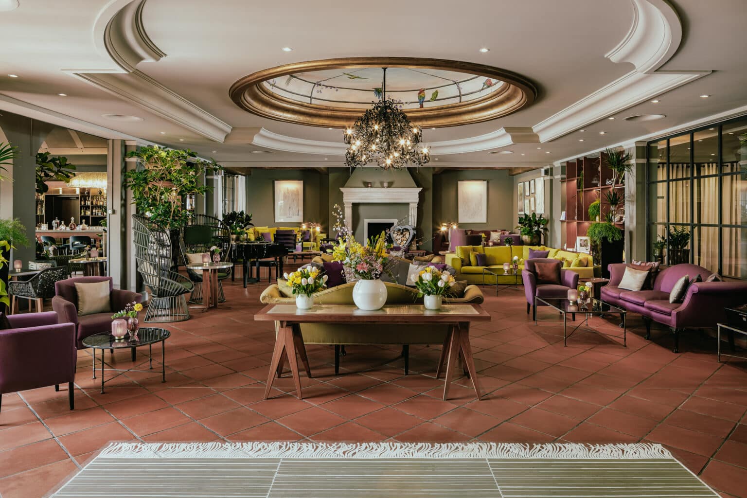 Hotel in Ascona | Hotel Giardino Ascona | 5 star hotel 6 GA_Bar Lounge Indoor_RGB_High_JEVI_03-GD-Filter
