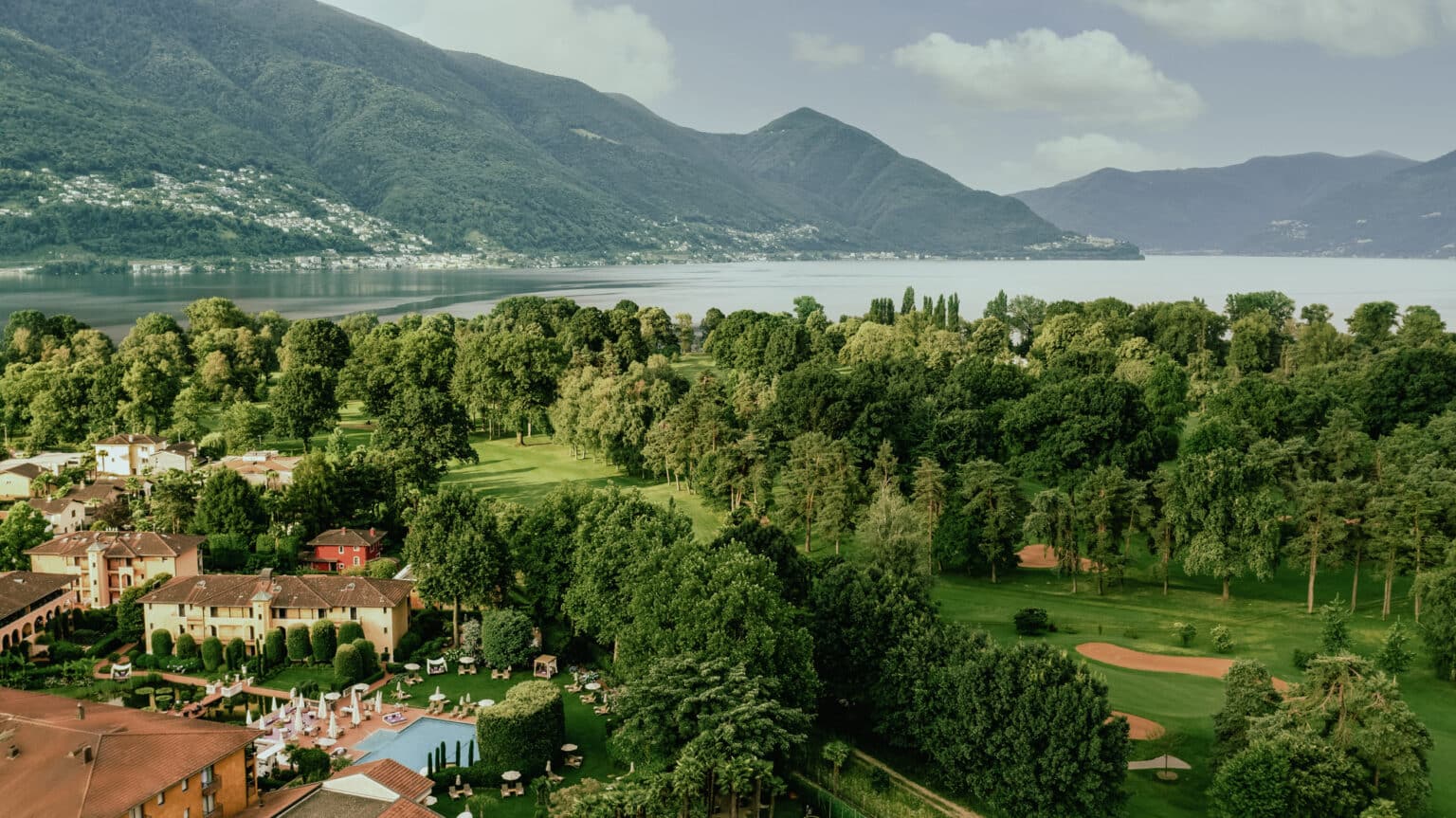 Hotel in Ascona | Hotel Giardino Ascona | 5 star hotel 4 GA_Building_RGB_High_ANI_01b-GD-Filter
