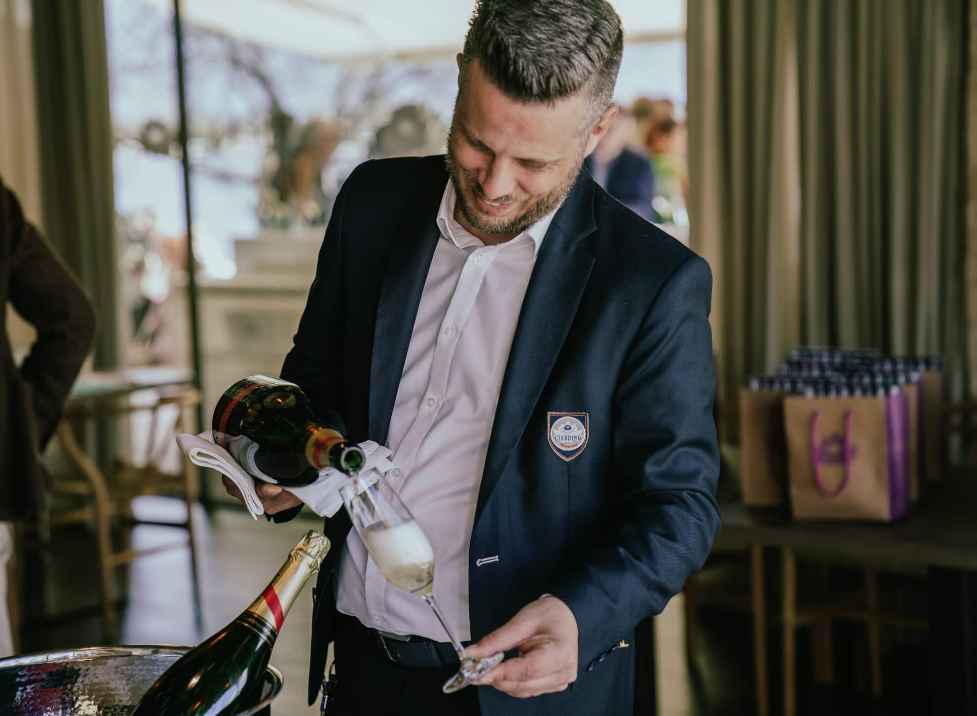 Work@Giardino | Giardino Talents | Karriere Hotellerie Schweiz 7 GL_Opening Event_People_RGB_High_APA_07_BisGG-GD-Filter_Low