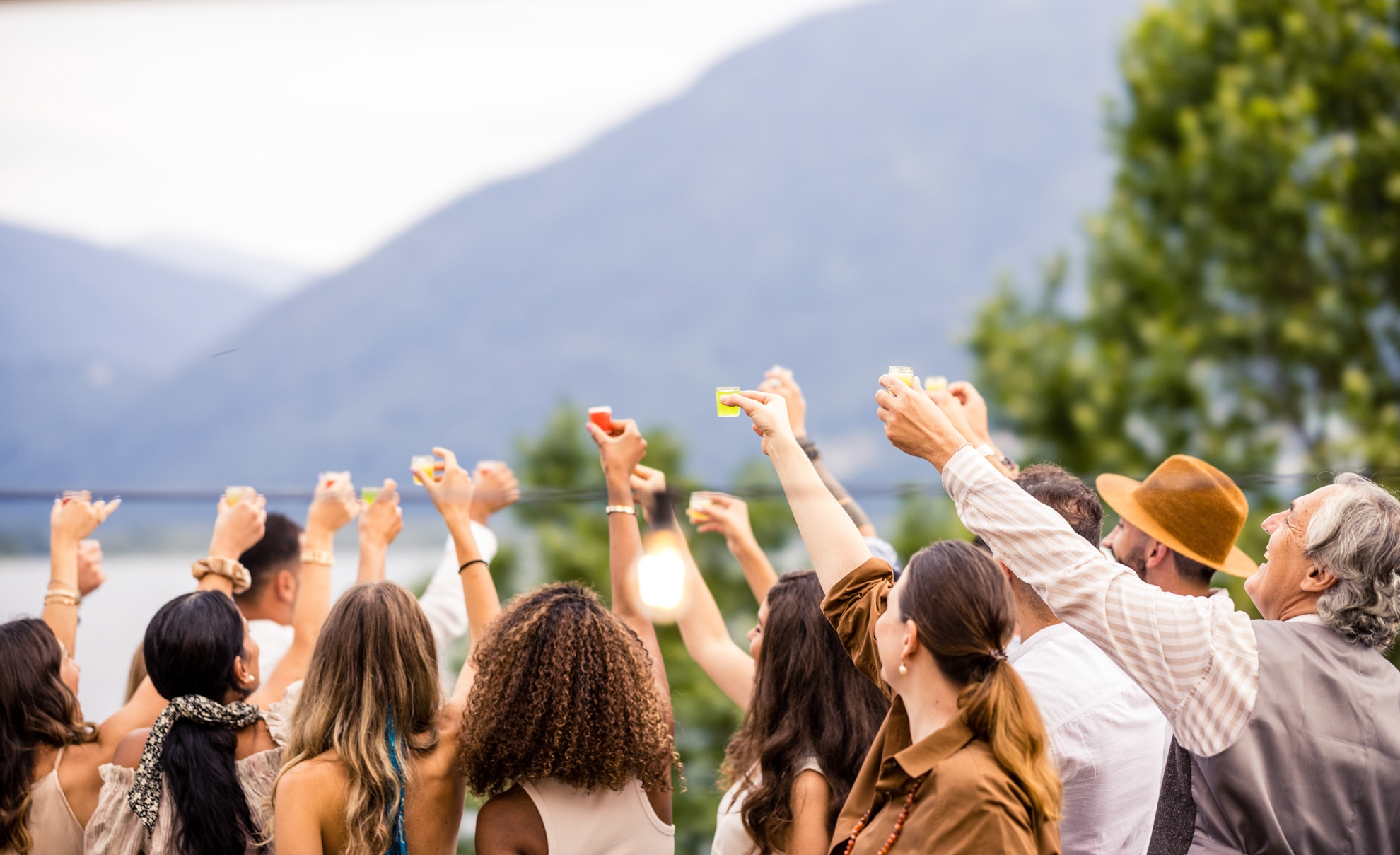 GL_Roof Lounge Event Models_RGB_High_ANI_33-GD-Filter_Low