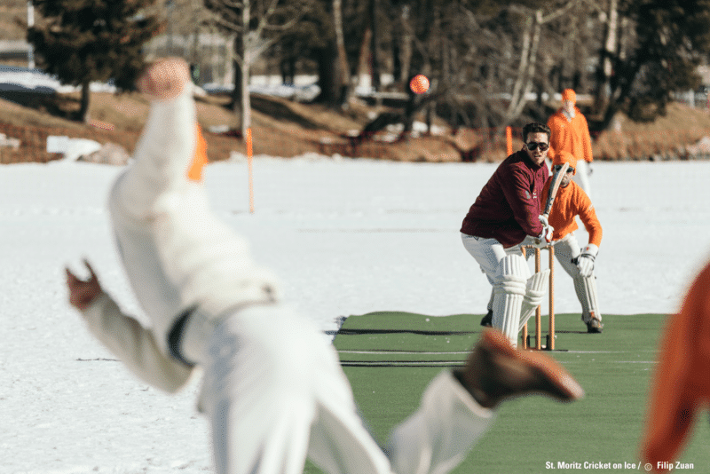 cricket-on-ice-copy-right-800x534