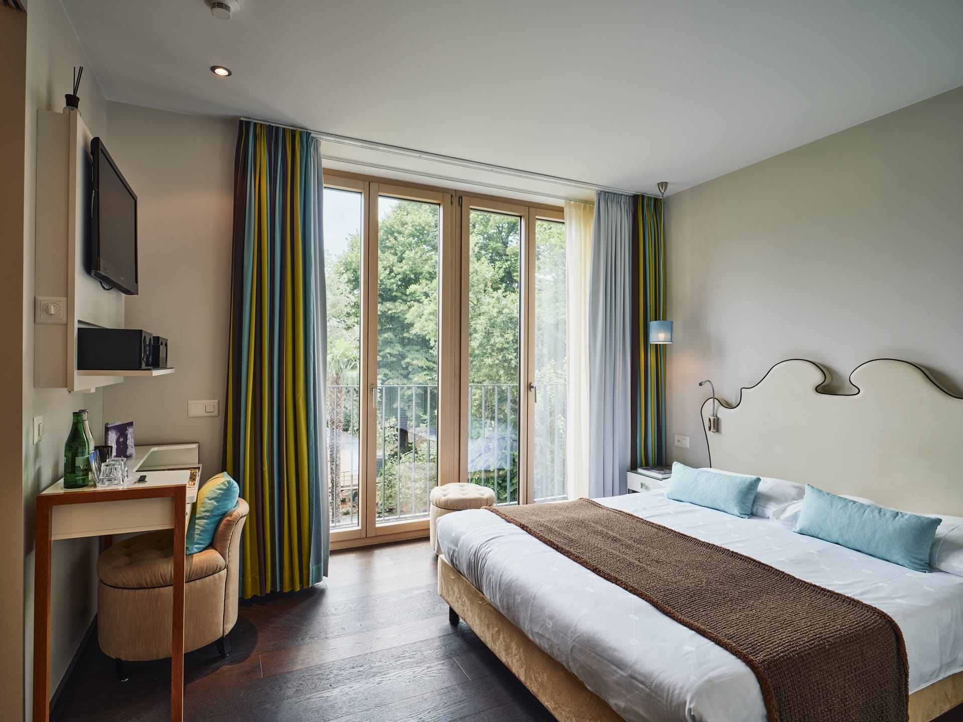 GL_Double Room_RGB_Low_GUPF_01