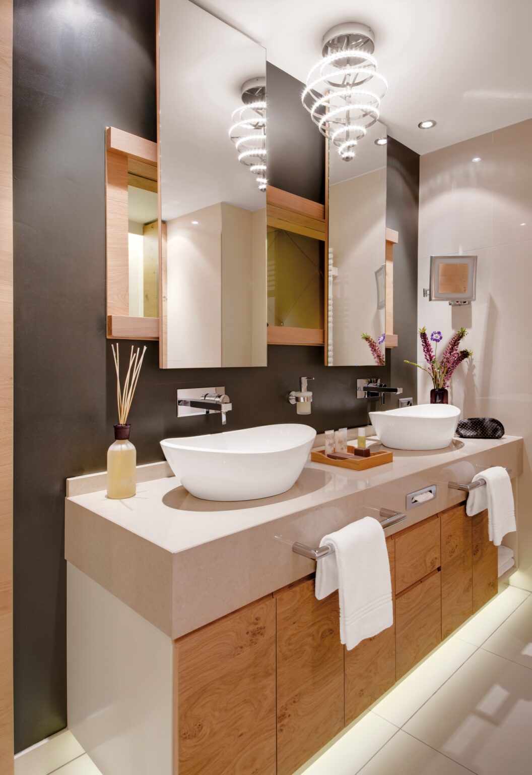 GM_Suite Small South_RGB_Low_HAB_02