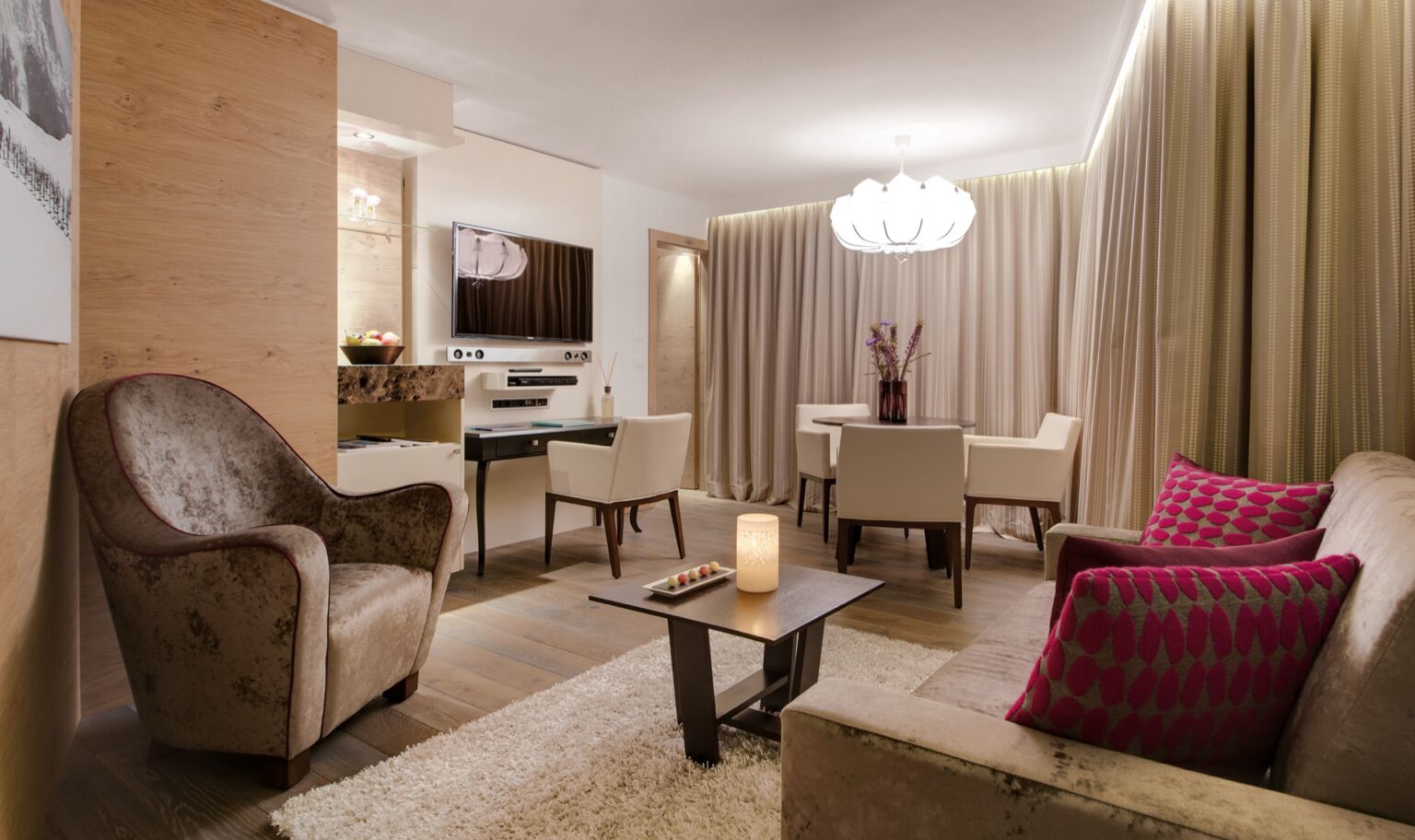 Suite 4 GM_Suite_RGB_Low_HAB_01