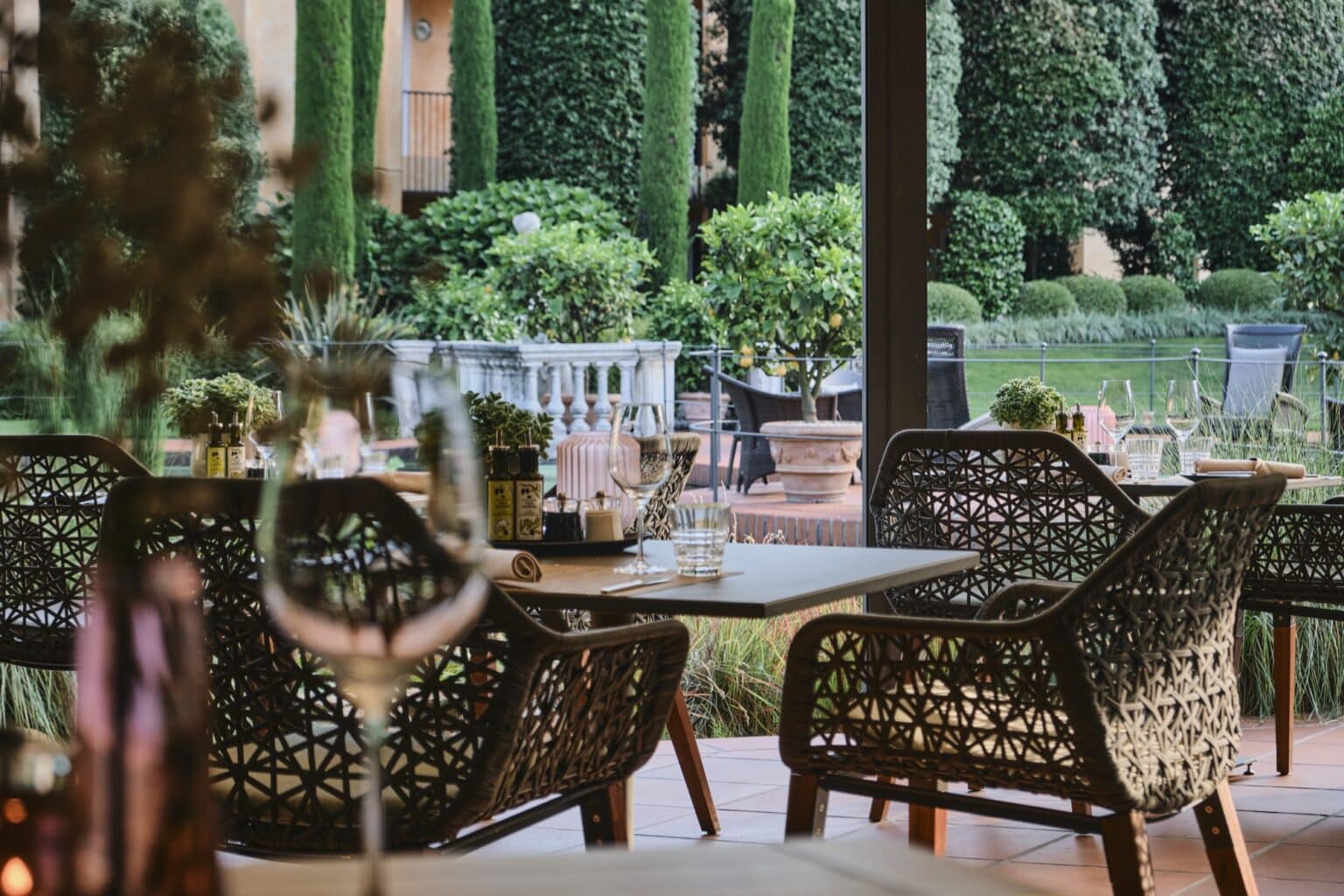 HS_GA_Restaurant Terrace_RGB_Low_GBA_GUPF_06_hr