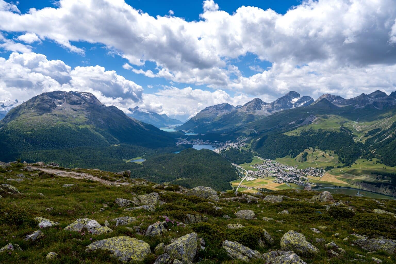 Hotel St. Moritz | Giardino Bed & Breakfast Mountain 13 GBB_Surrounding Summer_Wanderung_Muottas Muragl_RGB_Low_SAVA_01