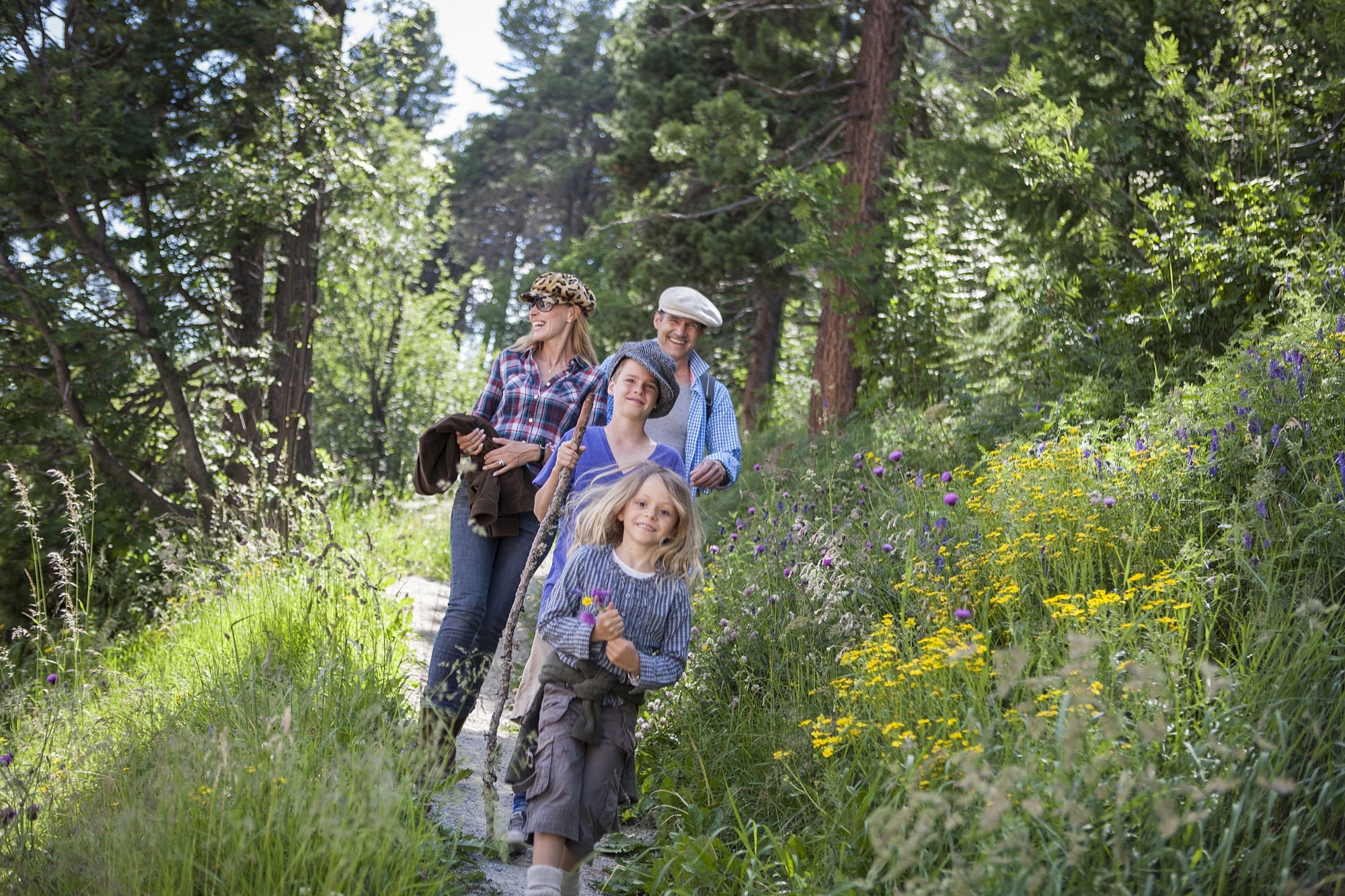 Extras & Specials 5 GM_Sport Trekking_RGB_Low_SAR_02