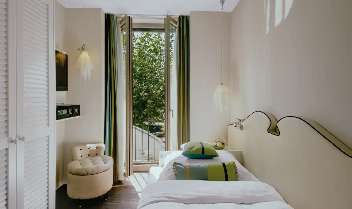 Zimmer und Suite 11 Giardino Locarno Single-Room