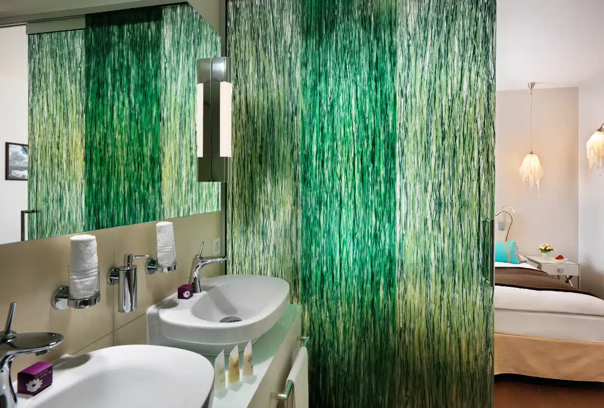 Room and suite 27 GL_Suite_RGB_Low_GMA_02